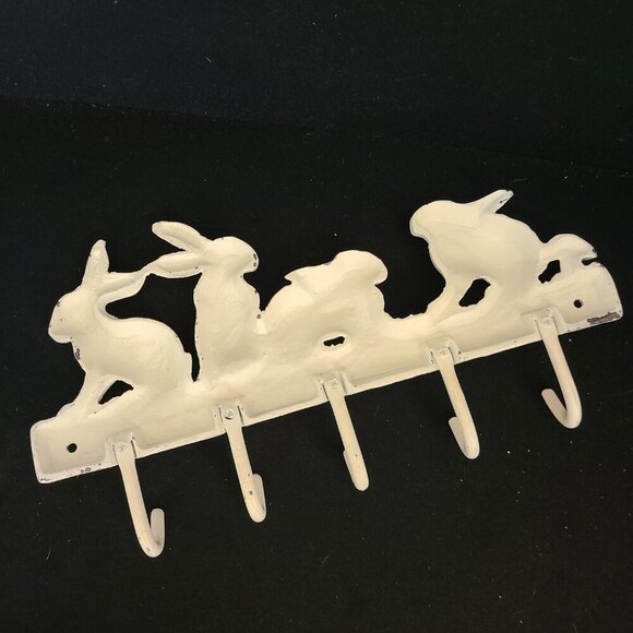 Vintage Cast Iron White Rabbit Bunny in Grass Wall Hanging 5 Hooks - Picture 10 of 16